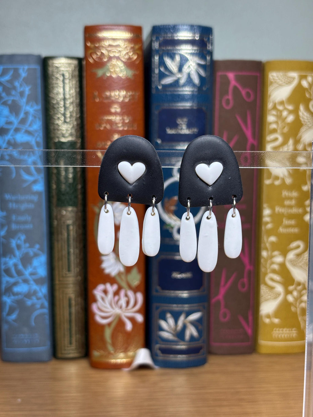 Aïna - Boucles d'oreilles pendante coeur