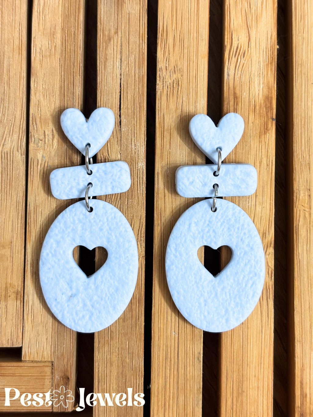 Cora - Boucle d'oreilles pendantes coeur