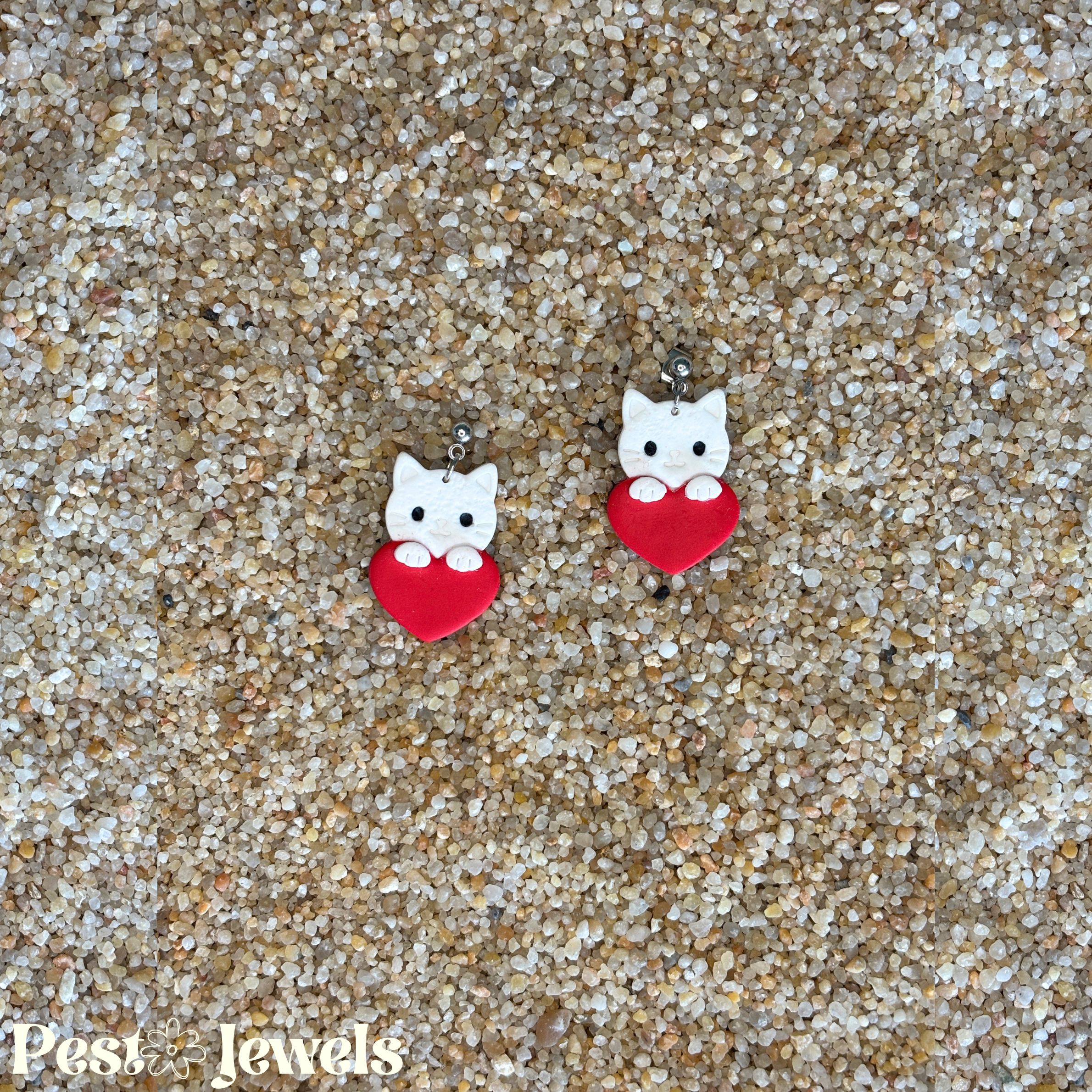 Inaya - Boucle d'oreilles animaux & coeurs
