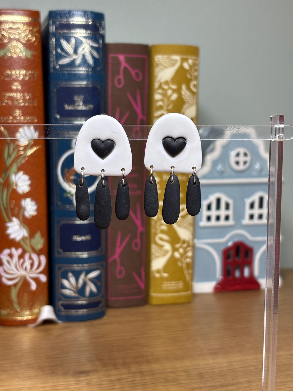 Aïna - Boucles d'oreilles pendante coeur